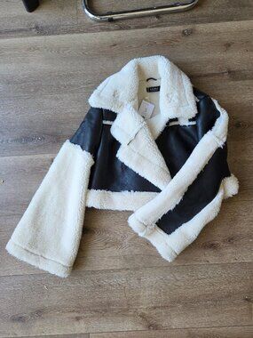 FAUX leather FAUX wool jacket small